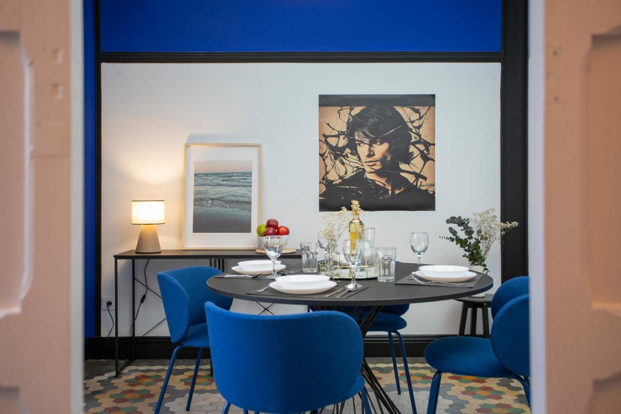 Singularstays Ca Iconic Valencia Room photo