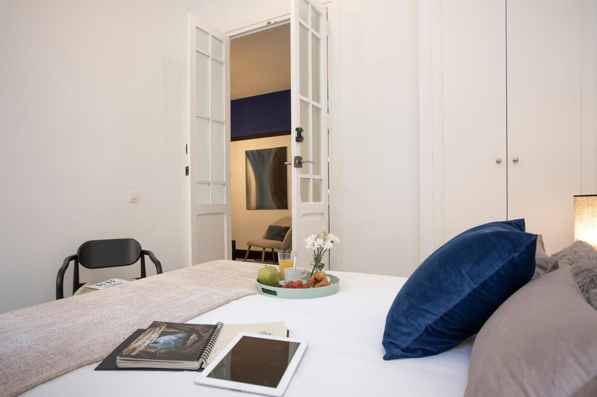 Singularstays Ca Iconic Valencia Room photo